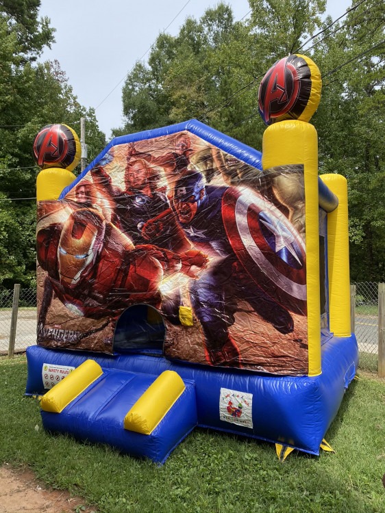 Marvel Avengers 2 in 1 Bounce House