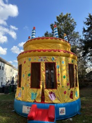 IMG 0704 1776368636 Birthday Cake 2 in 1 Bounce House